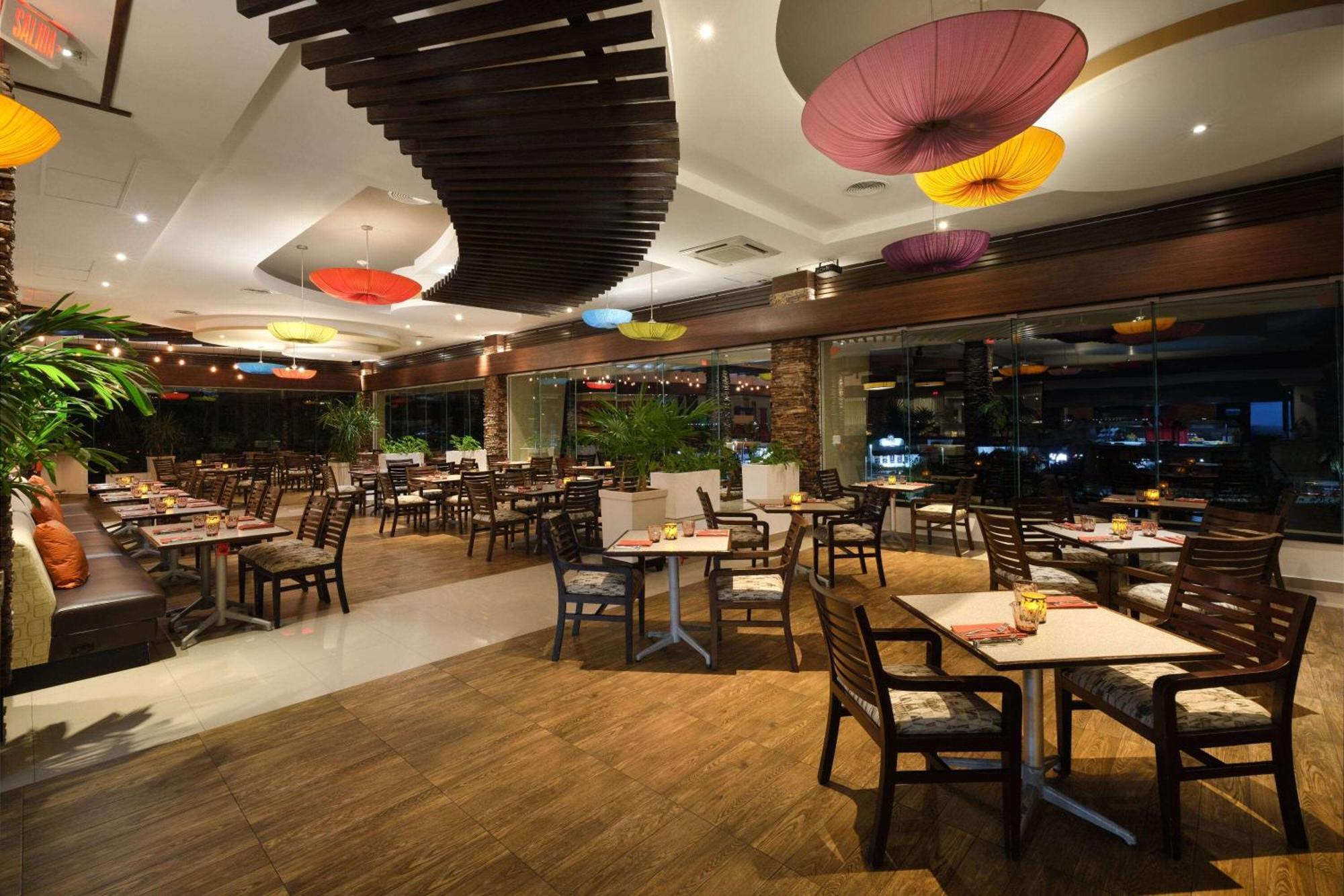 Wyndham Grand Cancun All Inclusive Resort & Villas Exterior foto